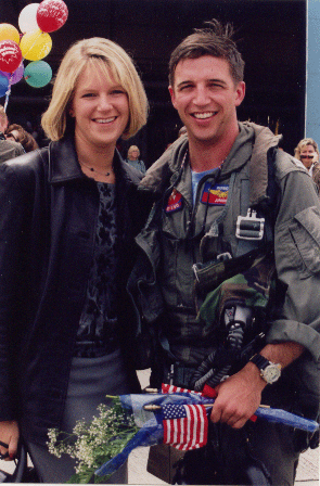 Tavya_casey_lg.gif (95230 bytes)